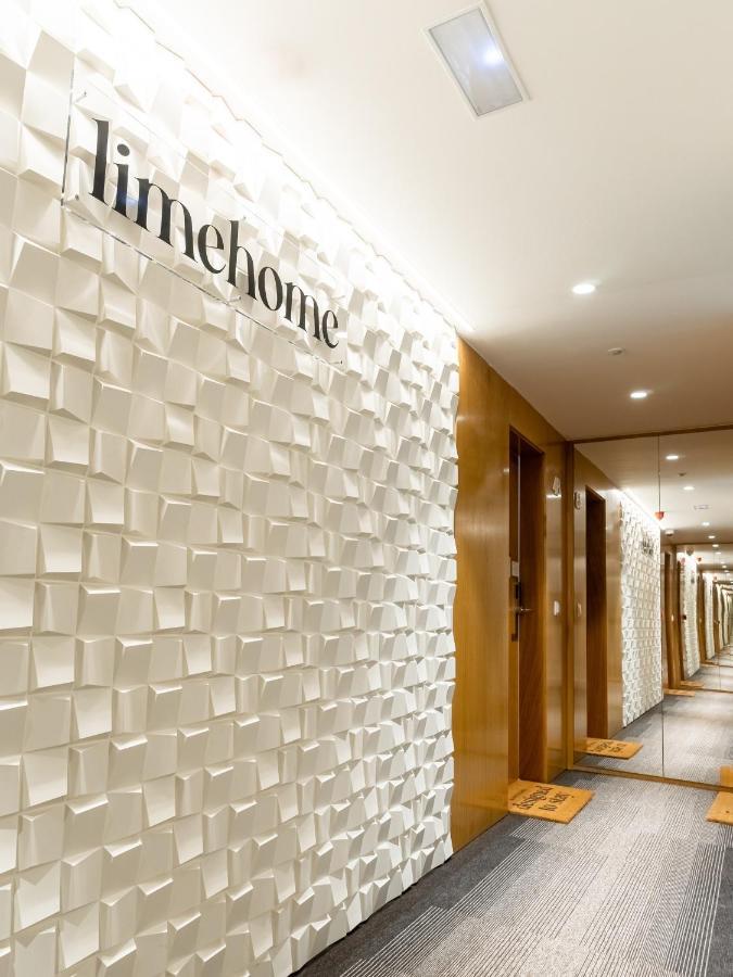 Limehome Haro Calle De La Vega Exterior photo